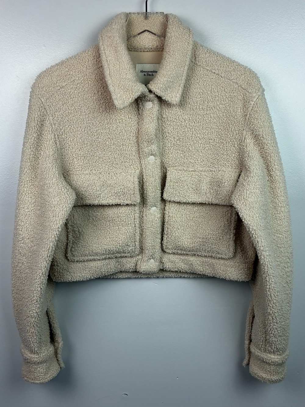 Abercrombie & Fitch Ivory Cropped Sherpa Fleece Jacket